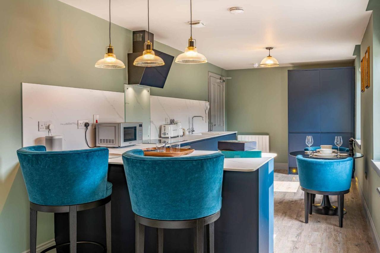 Stylish Modern 1 Bedroom, City Centre Bath Kültér fotó